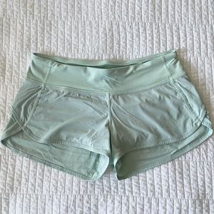 Lululemon Speed Up Short 2.5”